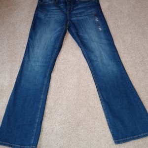 Size 12 Regular Aeropostale Low Rise Boot Jean